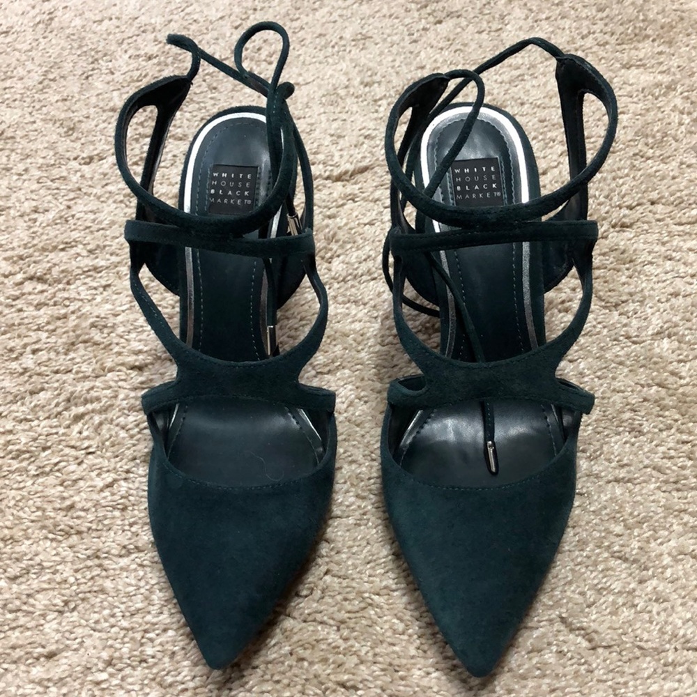White House Black Market Deep Sea Green pump